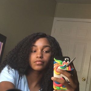 Meet your Posher, Cherish